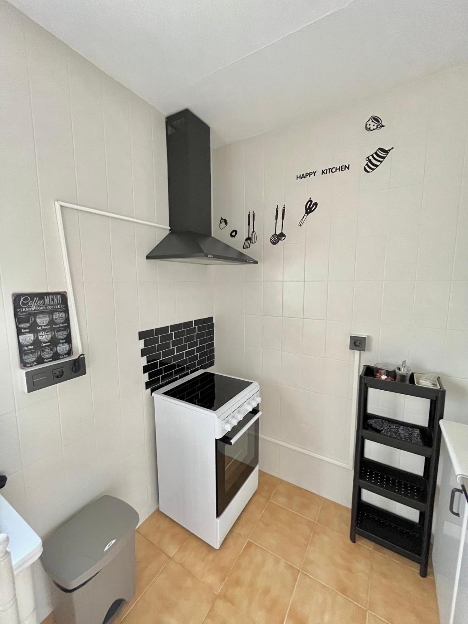 Vera Apartment, Acogedor Y Tranquilo En El Corazon De La Ciudad 安特克拉 外观 照片